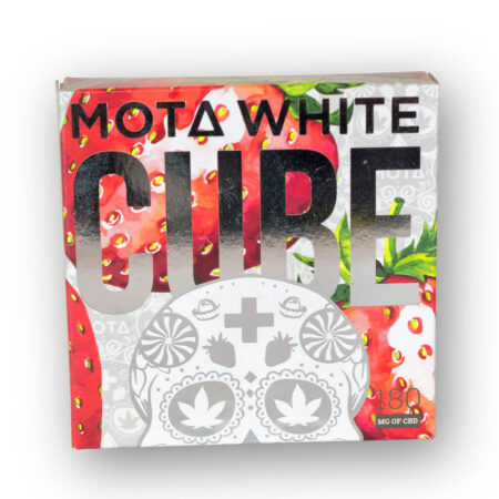 MOTA Strawberries and Cream CBD White Chocolate Cube 6 MOTA STRAWBERRIES AND CREAM CBD WHITE CHOCOLATE CUBE